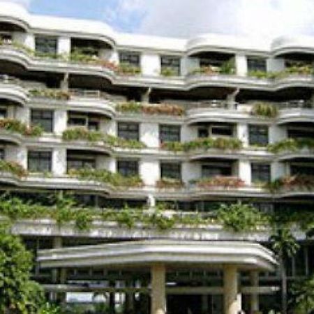 Eastin Lakeside Hotel Bangkok Esterno foto